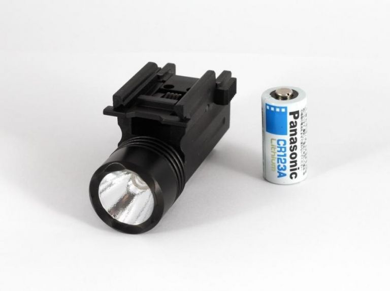 TORCIA DA 150 LUMENS CON ATTACCO A SGANCIO RAPIDO