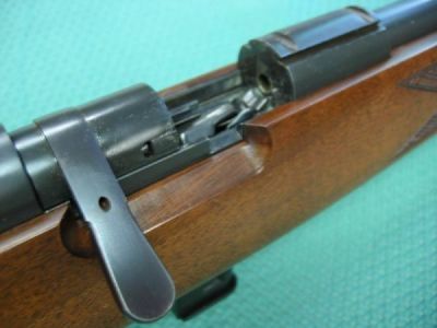 Carabina semiautomatica e bolt action modello OLIMPIAcal. 22LR P. Beretta