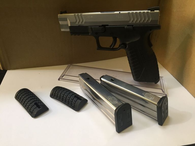 Pistola semiautomatica XDM 9 calibro 9x21 bicolore nero/inox