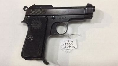 Pistola-semiautomatica-cal.-7%2C65-modello-1935-anno--1956